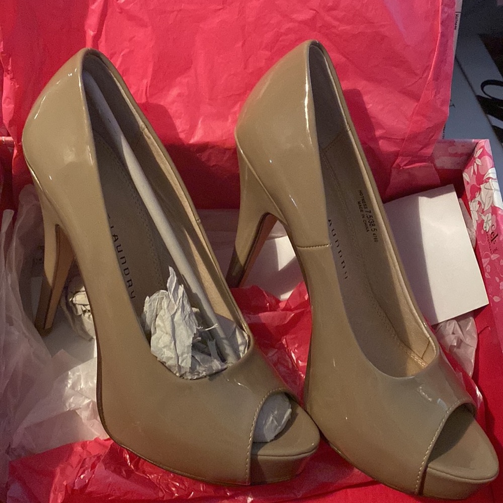 Chinese laundry heels